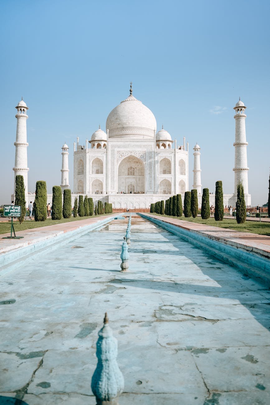 majestic view of the iconic taj mahal in agra