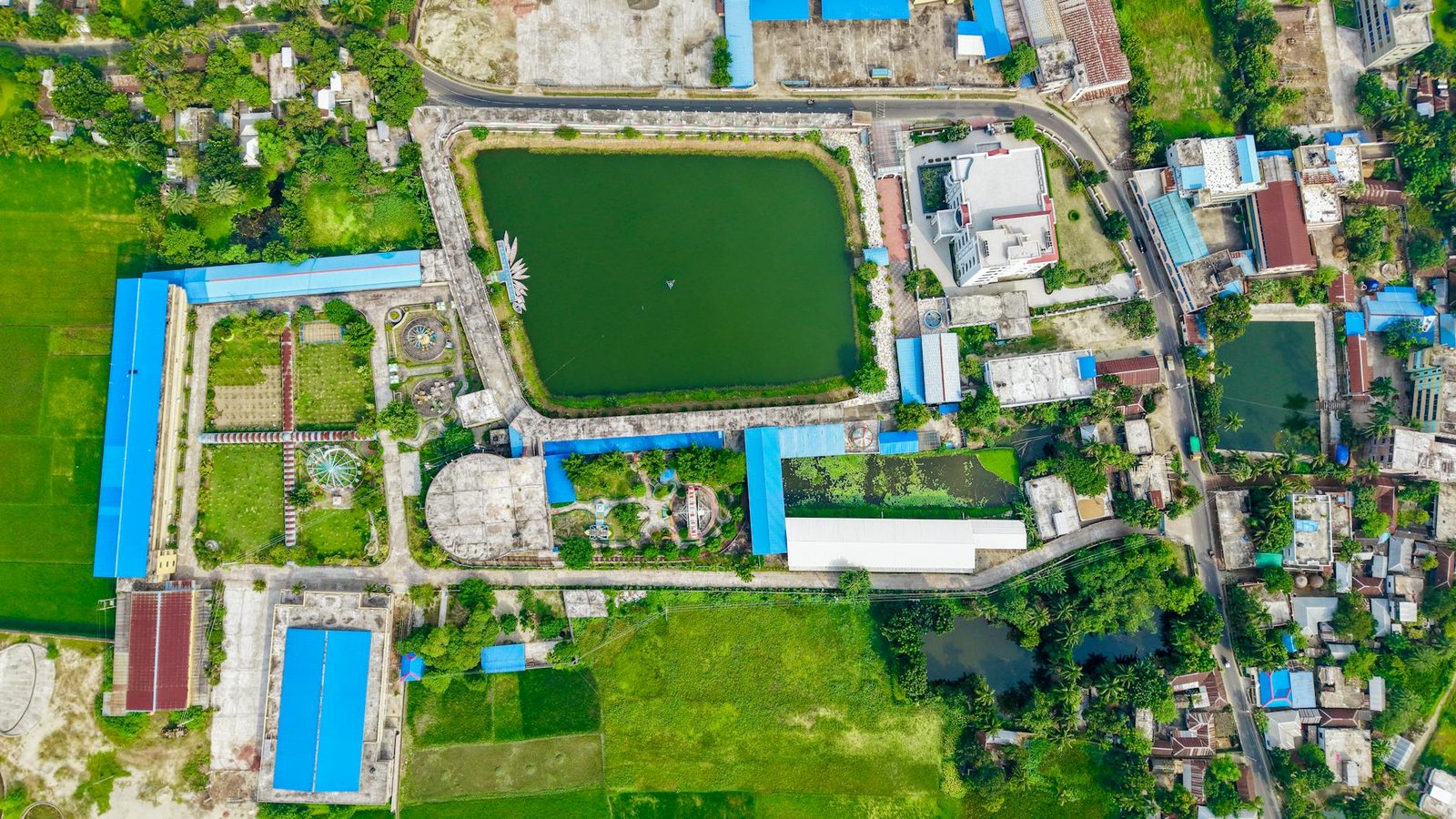 aerial view of urban park and surrounding area