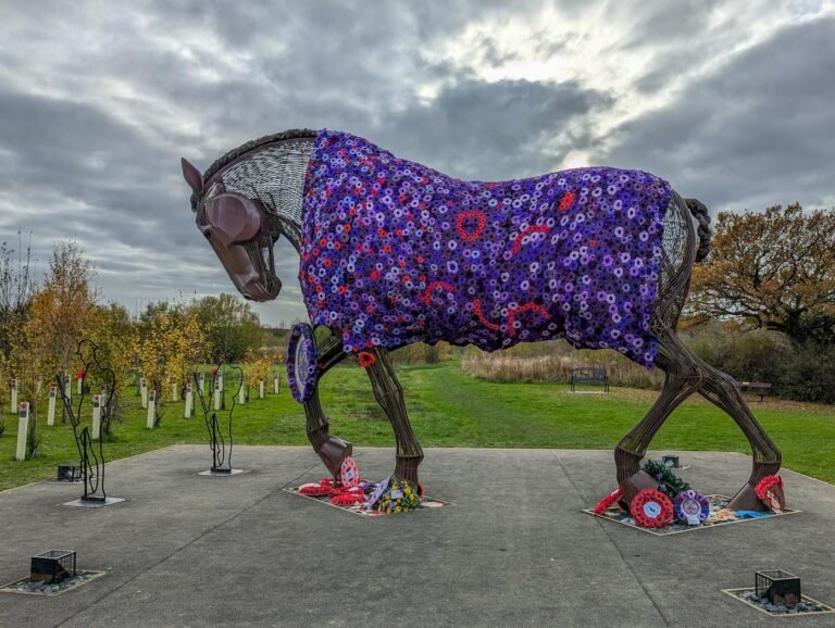 war horse sculpture with poppy quilt in featherstone